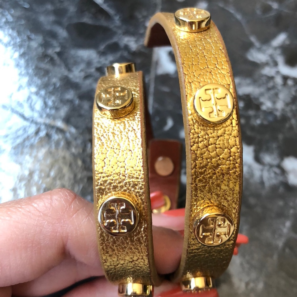 TORY BURCH WRAP BRACELET - Picture 2 of 4
